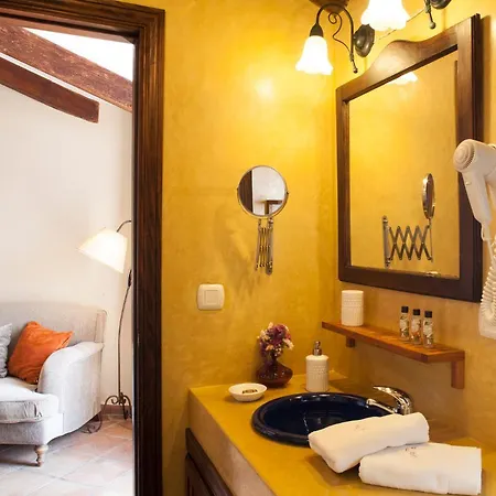 Hotel Alavera De Banos