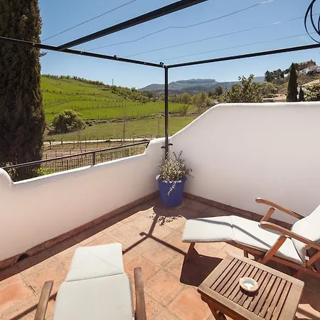 Hotel Alavera De Banos *