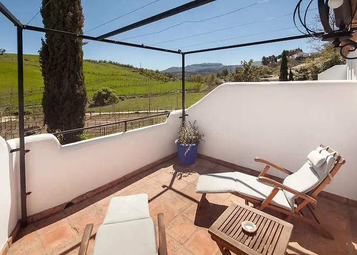 Hotel Alavera De Baños *